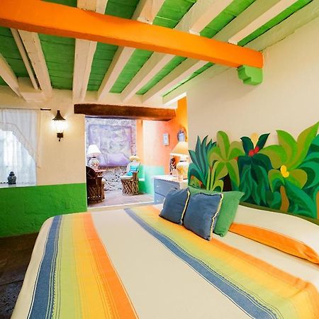Casa De Los Espiritus Alegres By Rotamundos Guanajuato Exterior foto