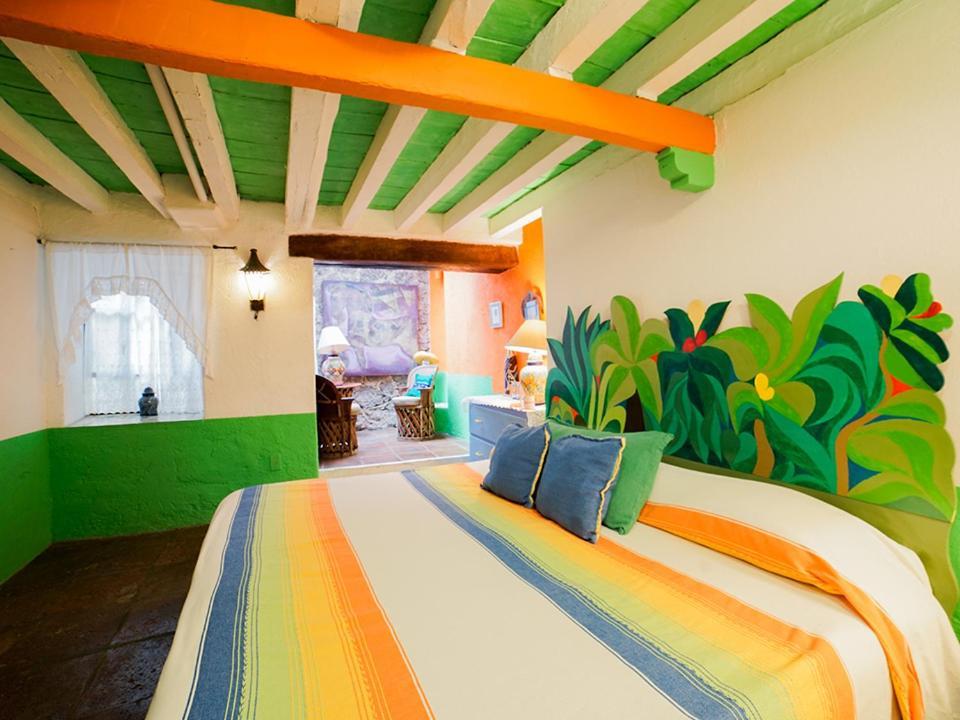 Casa De Los Espiritus Alegres By Rotamundos Guanajuato Exterior foto
